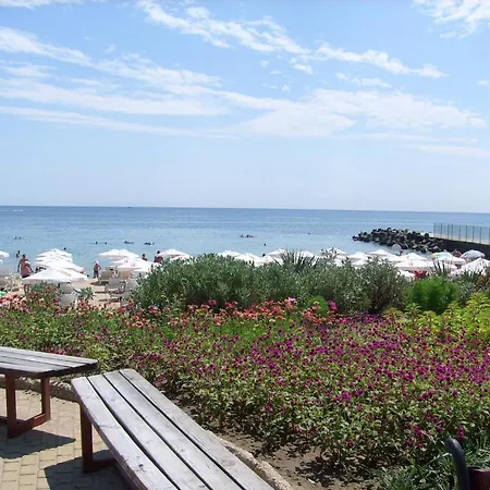 Apartment In Aquamarine Complex Daire *