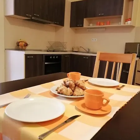 Apartamento Apartment In Aquamarine Complex Golden Sands